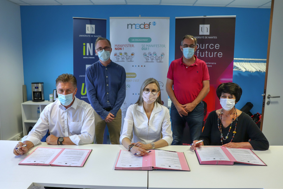 Signature convention univ nantes medef44 juin 2021_02